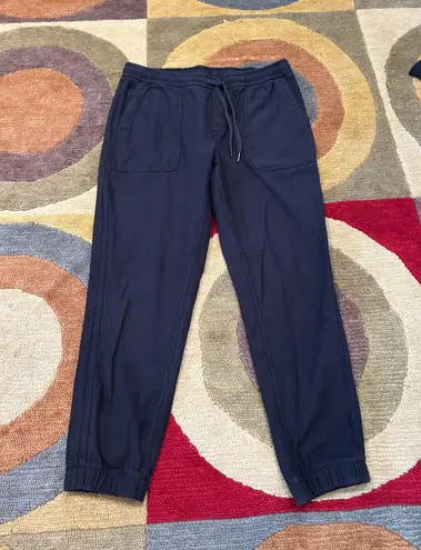 Athleta Black Cropped Jogger Pants Joggers Drawstring Pockets Women’s Medium thumbnail 1