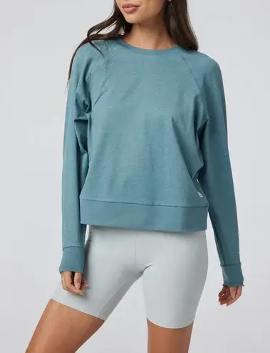 Vuori Long Sleeve Halo Crew Neck Pullover Blue Iron Heather Size Small VW241