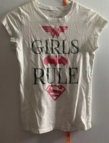 DC Comics  Girls Rule Splatter Paint Wonder Woman Batgirl Supergirl T-Shirt