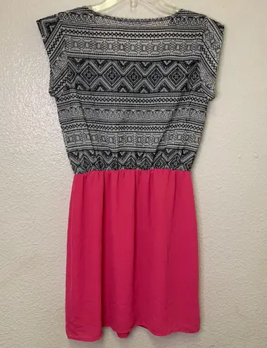 Collective Concepts Boho Pink Embroidered Dress Size S