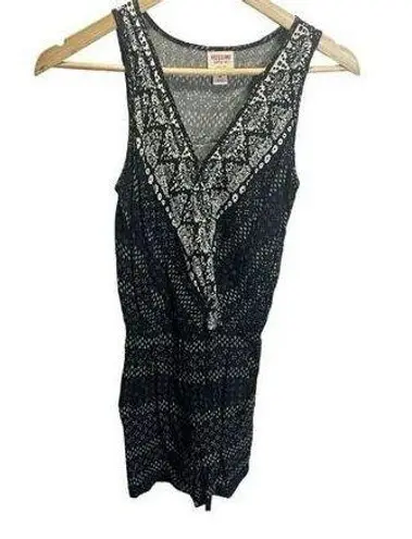 MOSSIMO Black White Floral Romper XS Sleeveless V