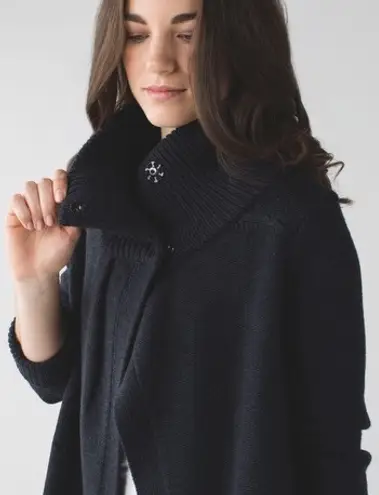 Lululemon Karmic Cocoon Wrap Sweater in Heathered Black