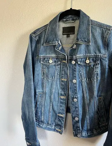 Banana Republic [] Medium Wash Jean Jacket- Size XS