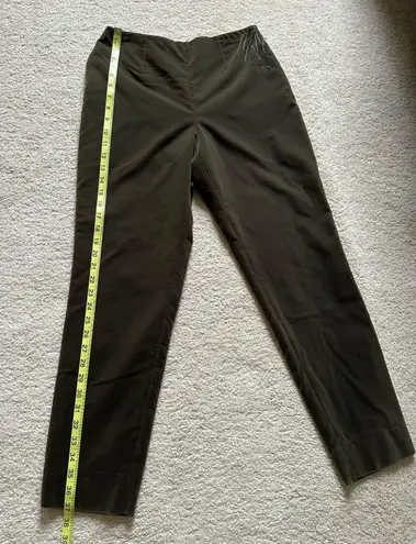W By Worth Worth Woman’s Dark Green Velour Pants with Embroidery around the side zipper, Sz 6P