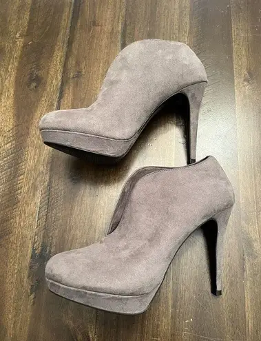 Audrey Brooke  Bootie Heels Women Size 8.5 Gray Suede 4" High Stilleto Pumps