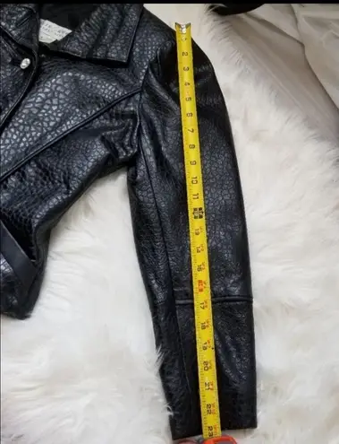Lillie Rubin vintage rare black leather jacket with crystal like sz 4