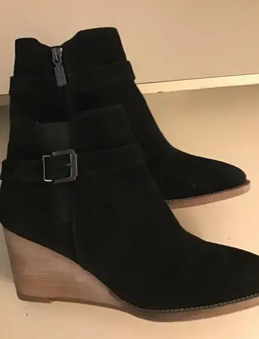 Blondo women black suede waterproof boots US 10 Euro 41 medium