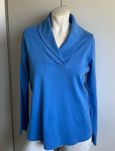 L.L.Bean  women’s medium blue t-shirt