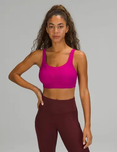 Lululemon Run Times Bra Ripened Raspberry (RIPR) Size 32DDD NWT *Adjustable*