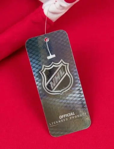 NHL Chicago Blackhawks Women's Red Long Sleeve Fleece Crew Sweatshirt, Large