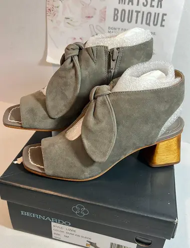 Bernardo Lizzie Dusk Kid Suede sandals #casual #classic #comfy #fall #stylish