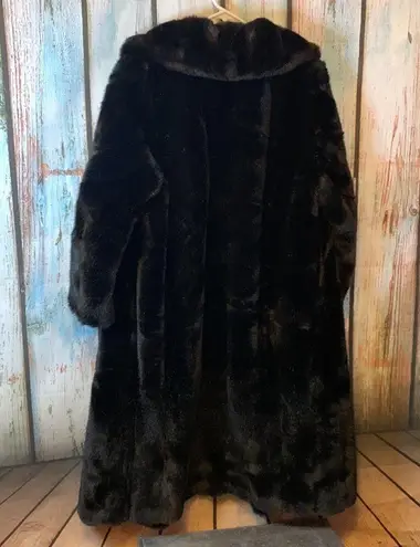 🚫SOLD🚫Vintage Natelsons Made in Scotland Dark Brown Faux Fur Coat Size M