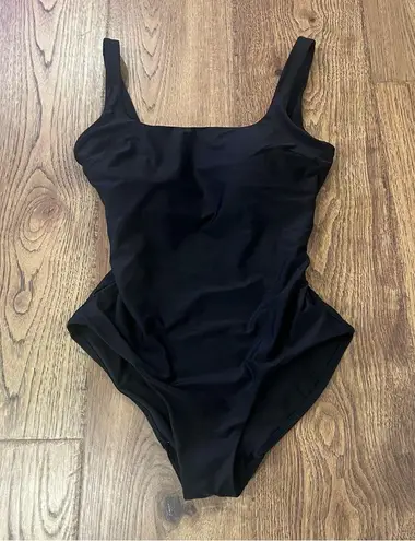 Lululemon  Waterside Square-Neck One-Piece Swimsuit B/C Cup, Medium Bum
Coverage