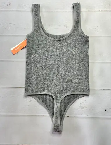 NWT - Colsie - Women’s Grey Seamless Thong Bodysuit - Size Medium