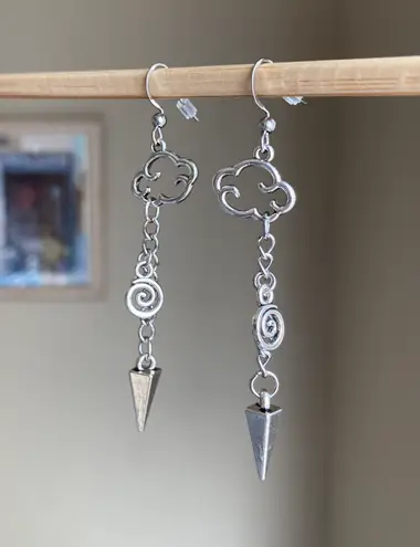 Handmade funky grunge punk street style swirl cloud spiky unisex chain dangle earrings ⭐️🍃🌀