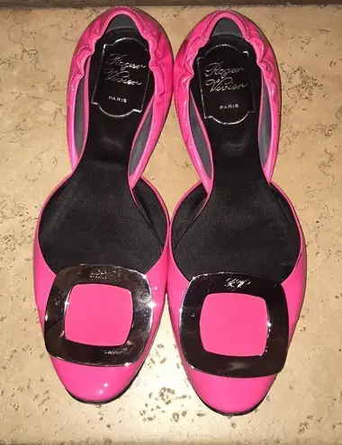 Roger Vivier Chips Ballerina Flats, Fuschia Pink Size 6