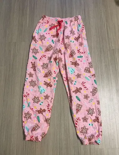 Old Navy  Pink Gingerbread man/house and candy themed Christmas pajamas