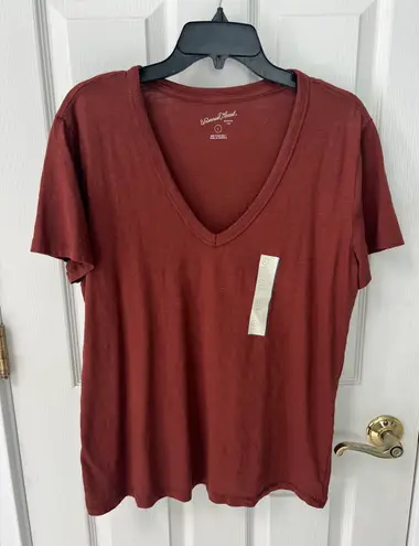 Universal Threads Red-Brown V Neck