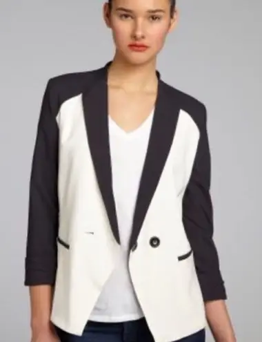 Greylin Anthropologie Cream and Blue Collarless Blazer Jacket Women’s Medium