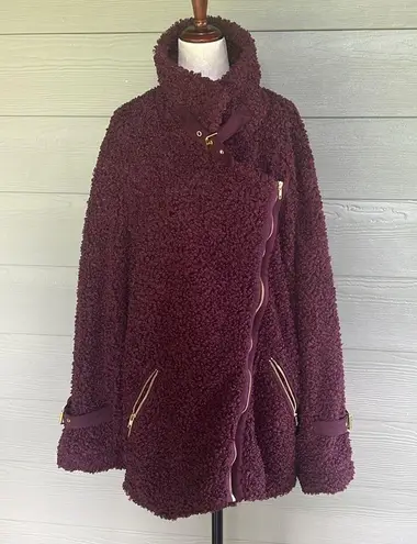 Hutch Sherpa Buckle Jacket