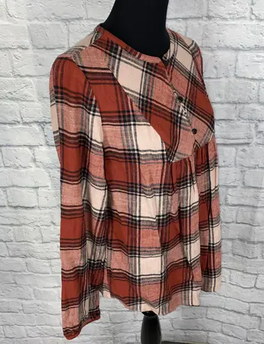 st. john's bay babydoll style 3 front button plaid longsleeve flannel size Small women