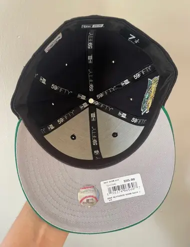 New Era Hat club New York Yankees Mta inspiration size 7 1/4 brand new sold out