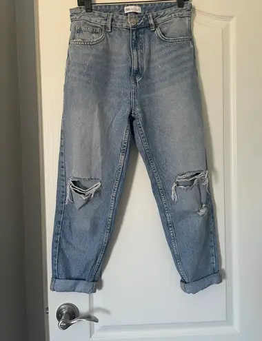 ZARA Ripped Jeans