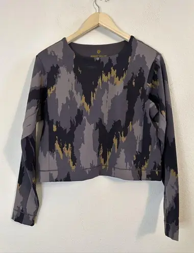 Women's Lululemon Take The Movement by ROBERT GELLER Long Sleeve Camo Top M Purple Size M