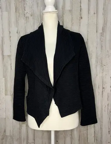 Dolan Women's Black Ribbed Cropped Blazer Jacket Size Medium Casual
