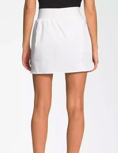 The North Face NWT  Women's Classic V Skort in White