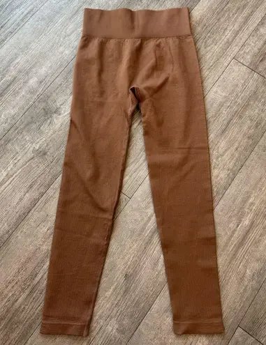 QQQ Brown Seamless High