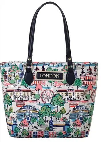 London Tote bag, Coastal Preppy purse, nylon tote bag, with zipper and pockets White