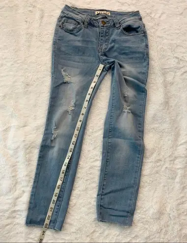 Encore jeans Distressed Skinny Ankle Jeans Size 0
