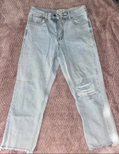 On Twelfth Straight Leg Distressed Jeans
