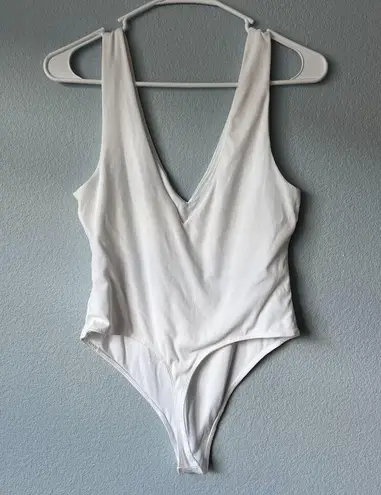 House of Harlow 1960 Ribbed White Bodysuit Size Large