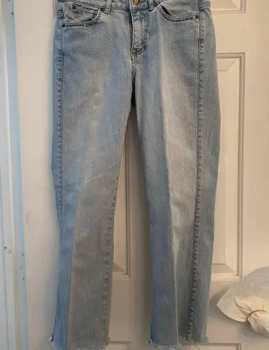 Aura by Wrangler Frayed Hem Blue jeans size 4