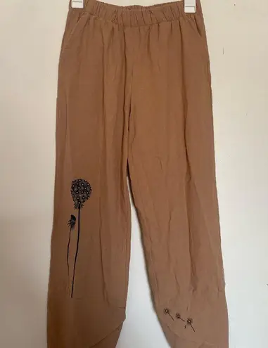 Brown Minimalist Preppy Pants ☀️🫶🏽🩷 Size M