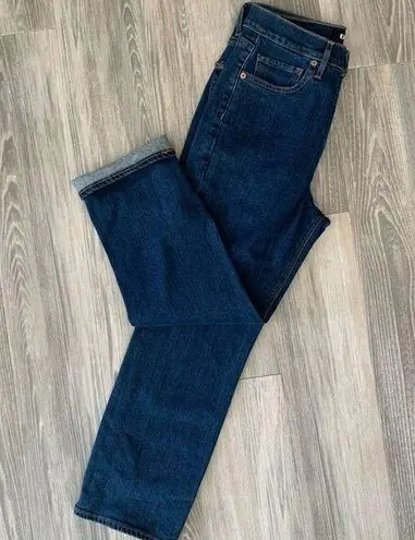 EXPRESS NWOT  cropped jeans size 6