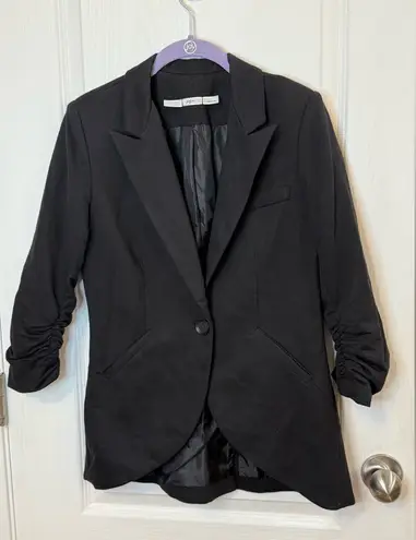 Gibson Elegant Black Outerwear