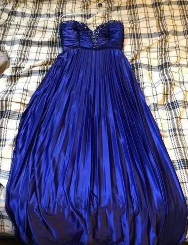 Sequin Hearts prom dress!