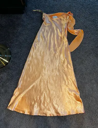 Selfie Leslie Orange Maxi Dress