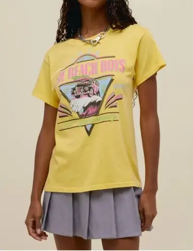 Daydreamer The Beach Boys 30th Anniversary Tour Tee in Yellow Bloom Size XS NWT