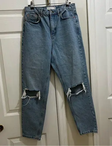 Topshop  Mom Jeans with Distressed Rips at the Knee Size Waist 28