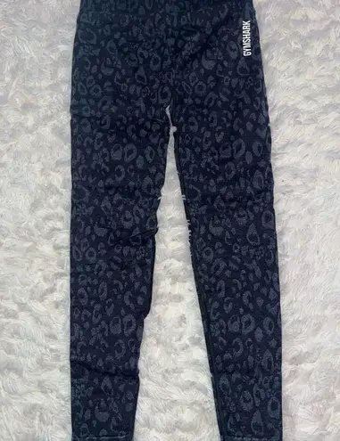 Gymshark DEADSTOCK  Adapt Animal Leopard Leggings Size Small