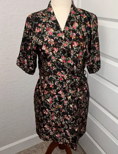 Ilese Stevens Vintage Floral Short Sleeve Short Robe with Belt Size S