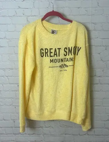 NEW boutique Great Smoky Mountains pastel yellow terry cloth sweatshirt Medium