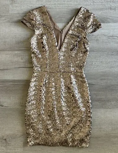 Dress the Population  Zoe Sequined Dress V-Neck Mini Party Dress Cap Sleeve Small