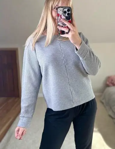 Time And Tru : Gray Ribbed Crewneck Sweatshirt Sweater