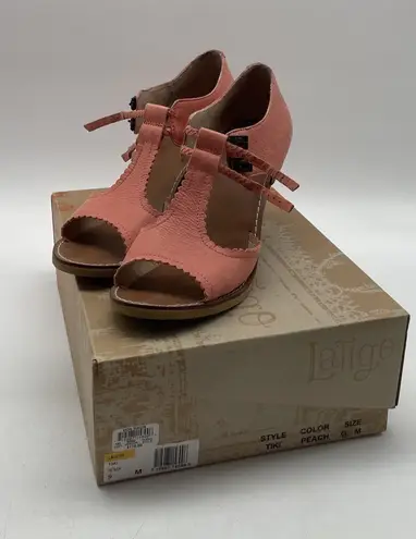 Peach Anthropologie heels by Latigo, coral leather - Size 9