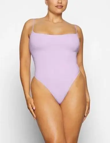 SKIMS Fits Everybody Cami Bodysuit